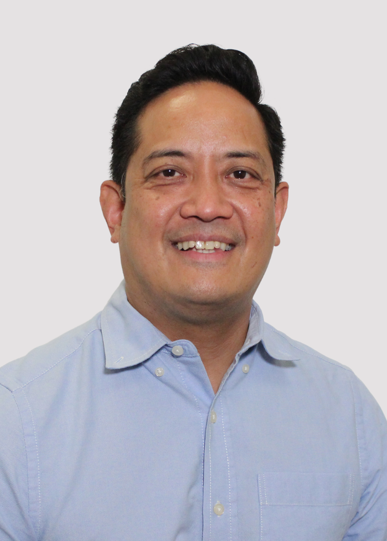 Adrian Manalang Headshot