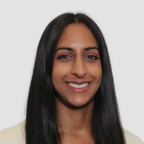 Parneet Ghuman headshot