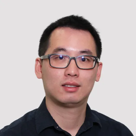 Weihao Zhou headshot