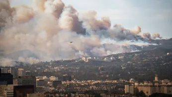 smoke coming from the hills in Los Angeles